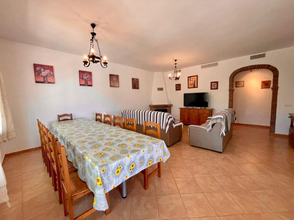 Finca El Almendro Малага Экстерьер фото