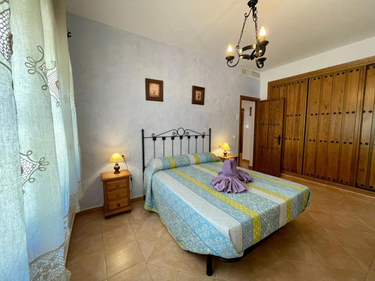 Finca El Almendro Малага Экстерьер фото